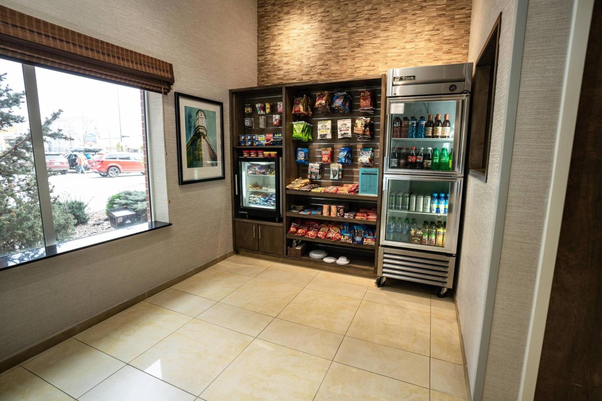 科尔尼万豪费尔菲尔德客栈&套房酒店 卡尼 外观 照片